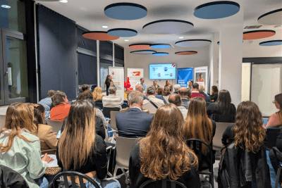 Agrandir l'image 1 sur 19, fenêtre modale