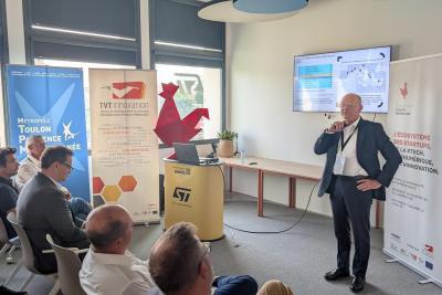 Agrandir l'image 9 sur 17, fenêtre modale