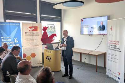 Agrandir l'image 16 sur 17, fenêtre modale