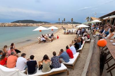 Agrandir l'image 16 sur 18, fenêtre modale