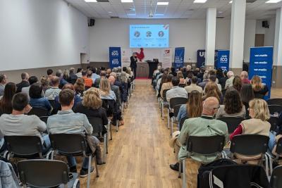 Agrandir l'image 5 sur 18, fenêtre modale