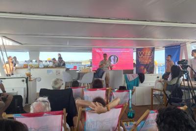 Agrandir l'image 33 sur 61, fenêtre modale