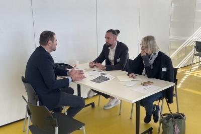 Agrandir l'image 3 sur 21, fenêtre modale