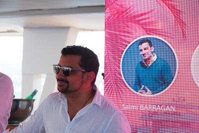 Agrandir l'image 60 sur 61, fenêtre modale