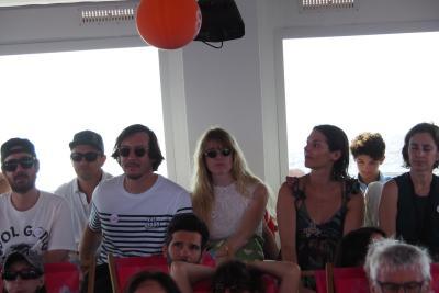 Agrandir l'image 11 sur 61, fenêtre modale