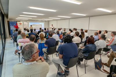 Agrandir l'image 4 sur 12, fenêtre modale