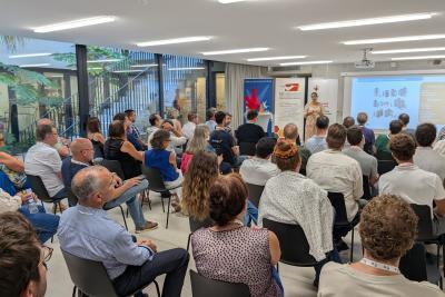 Agrandir l'image 7 sur 12, fenêtre modale