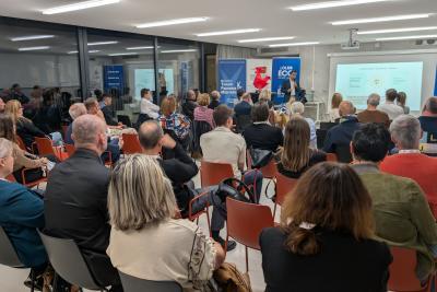 Agrandir l'image 7 sur 27, fenêtre modale